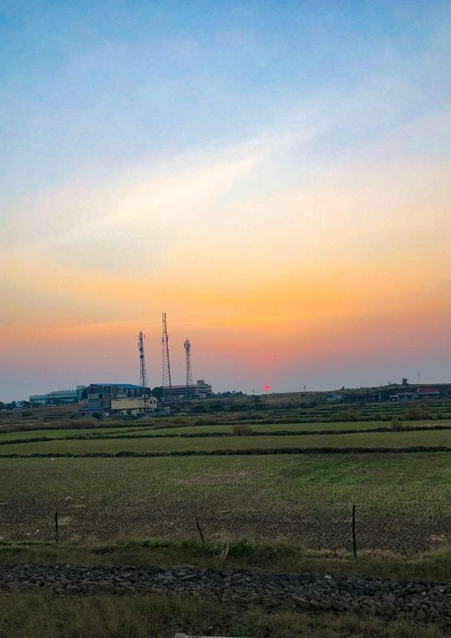 White Smoke Villa Igatpuri Dış mekan fotoğraf